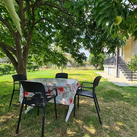 Anna بيت للعطل Paliókastron