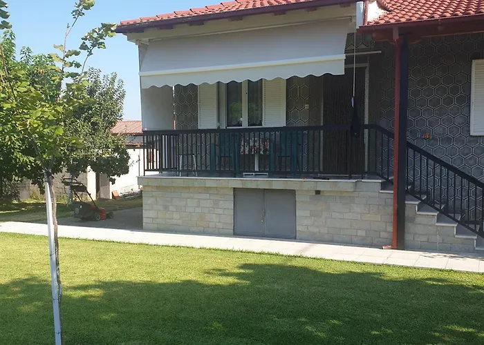 Anna * Paliókastron